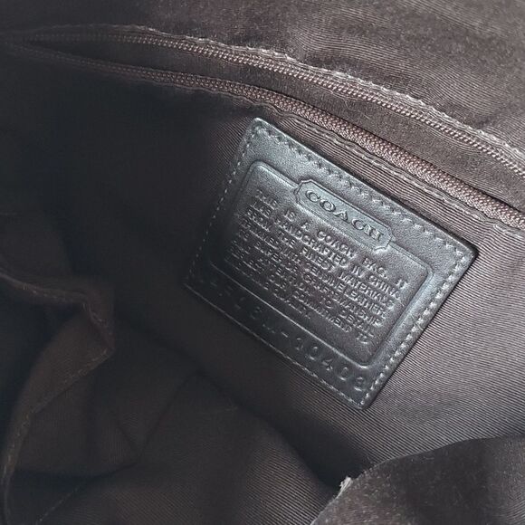 Vintage Coach Signature C Monogram Crossbody Bag - Picture 10 of 16